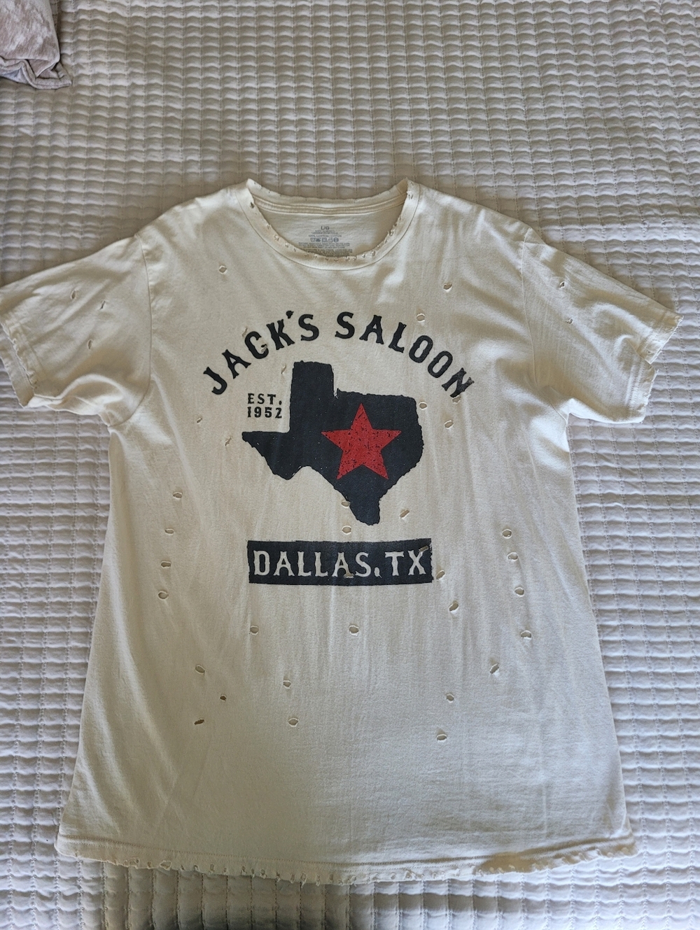 Women's Buckle Graphic Tee